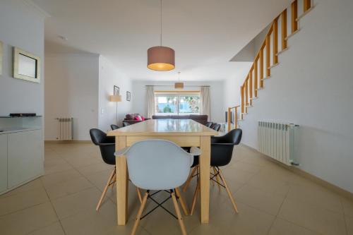 Gallery image of Townhouse T4 Vista Mar in Óbidos