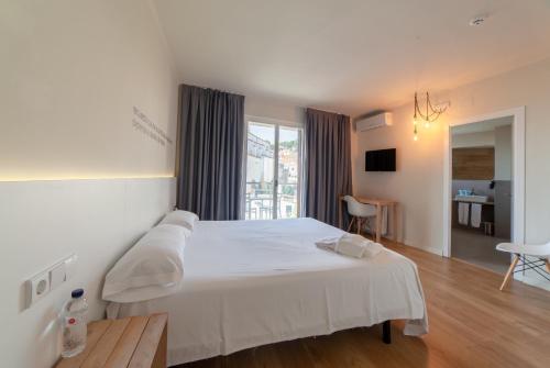 Una habitación en Dynamic Hotels Caldetes Barcelona