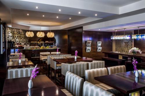 Crowne Plaza Dubai Deira by IHG Image