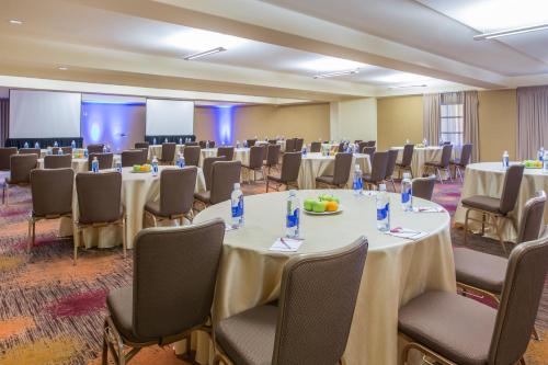 Konferenční prostory v ubytování Concord Plaza Hotel