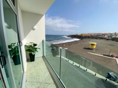 Hermoso Edificio Frente al Mar, a pie de Playa y hermosas vistas