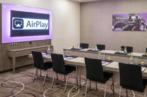 Crowne Plaza Berlin City Centre Ku'damm by IHG photo 100