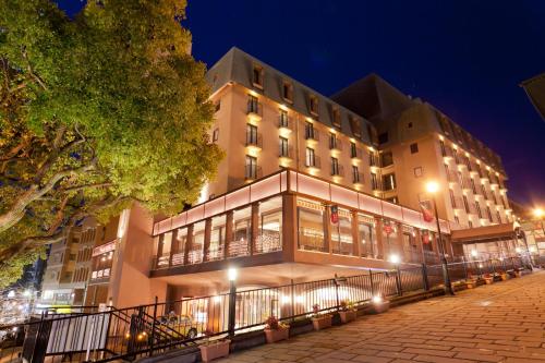 Bangunan di mana terletaknya hotel