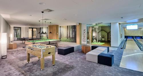 Τραπέζι μπιλιάρδου στο Notera Hotel SPA