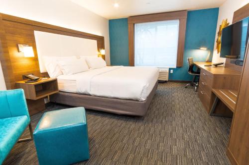 Holiday Inn Express Hollywood Walk of Fame, an IHG Hotel Image