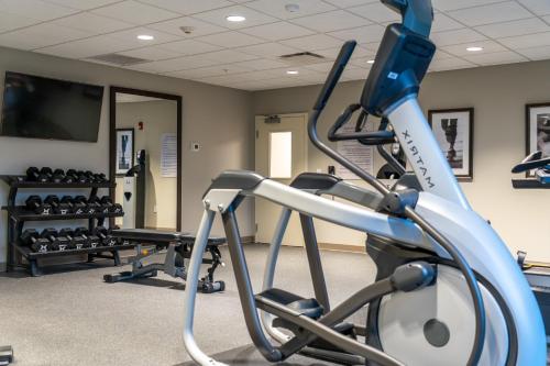 Palestra o centro fitness di Staybridge Suites - Summerville by IHG