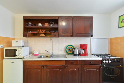 House Vežnaveri 2063 – Photos 4
