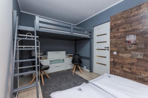 Posteľ alebo postele v izbe v ubytovaní Imperial Apartments - Marina