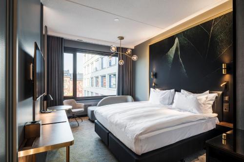 Postel nebo postele na pokoji v ubytování Crowne Plaza Helsinki - Hesperia by IHG