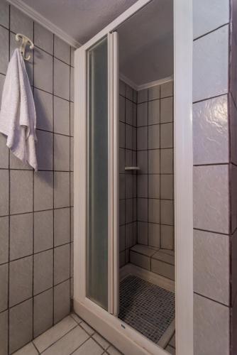 Salle de bains dans l'établissement Heliovasilema Studios