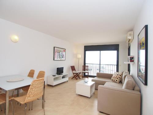 Photo de la galerie de l'établissement Apartment Cristal Mar by Interhome, à Empuriabrava