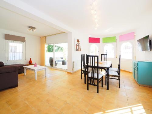 Holiday Home Alberes by Interhome