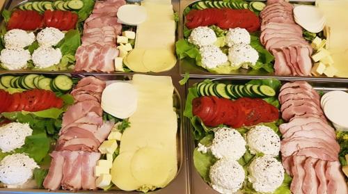 Comida en la casa vacacional o alrededores