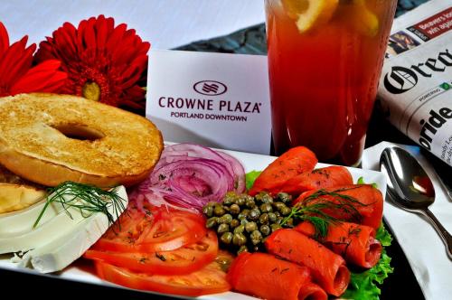 Crowne Plaza Hotel Portland-Downtown Convention Center, an IHG Hotel Image