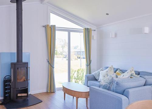 A seating area at Foxhunter Park 