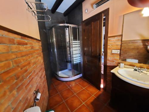 Kúpeľňa v ubytovaní Casa Rural El Caño de Abajo