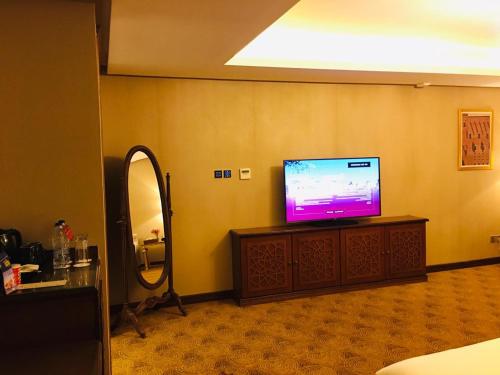 تلفاز و/أو أجهزة ترفيهية في Al Rahden Hotel