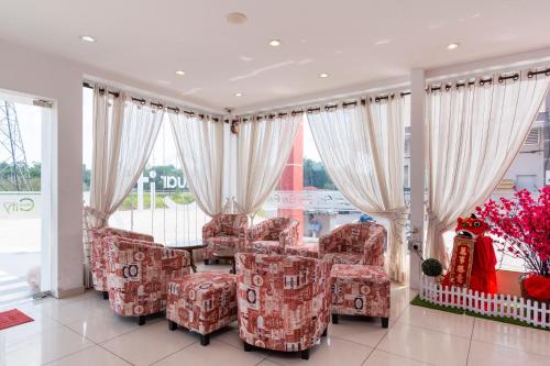 Posezení v ubytování Muar City Hotel