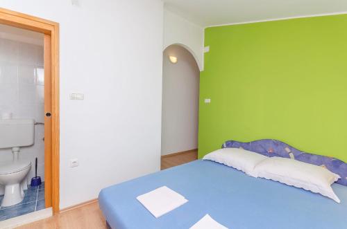 Apartments Mira I
