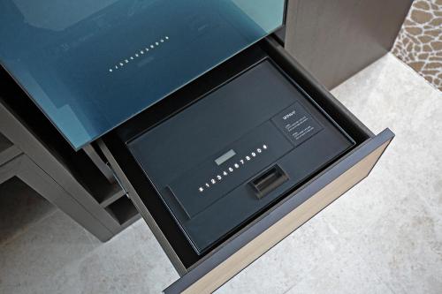 a box that is sitting on top of a counter at Airsky Hotel Incheon in Incheon