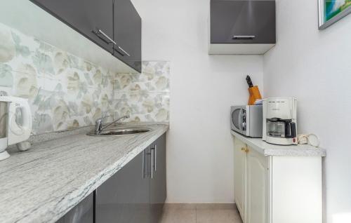 Apartment Complex Lucija – Photos 4