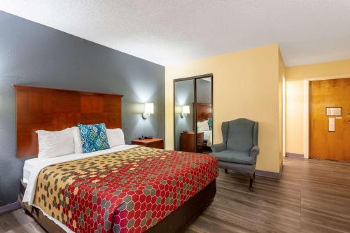 Ένα ή περισσότερα κρεβάτια σε δωμάτιο στο Econo Lodge Gallup West