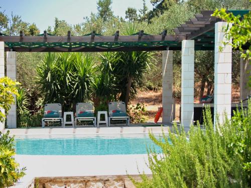 Πισίνα στο ή κοντά στο Villa Nynemia Almyrida Crete