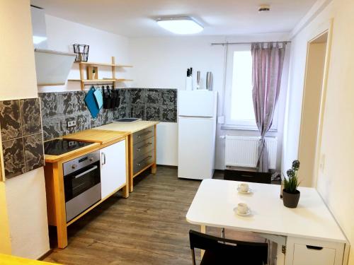 Köök või kööginurk majutusasutuses Lisas Gästehaus