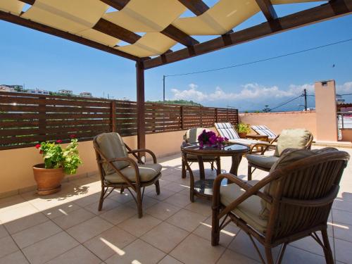Balkón nebo terasa v ubytování Villa Argiro Plaka Crete