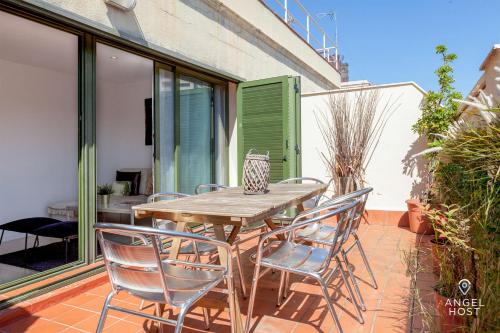 Private Rooftop Penthouse at the Heart of Barcelona, Barcelona, Spain