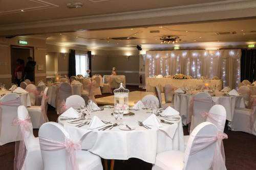 Restaurace v ubytování Holiday Inn A55 Chester West by IHG