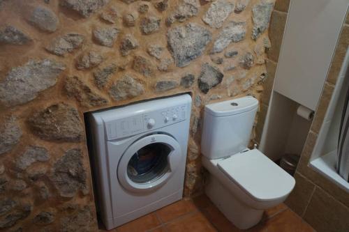 A bathroom at Ca na Mar: Charming House in the heart of Bunyola, Tramuntana