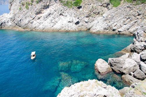 Paesaggio naturale nelle vicinanze della villa