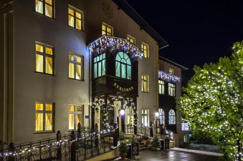 シフィエラドゥフ・ズドルイにあるHotel BERLINERのギャラリーの写真