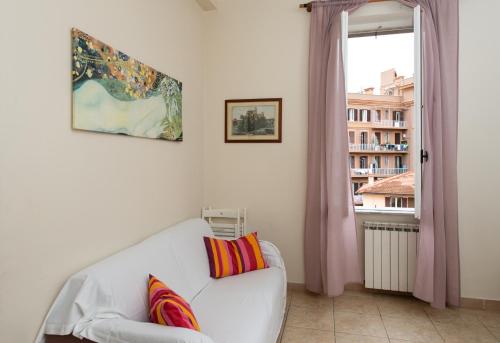A bed or beds in a room at Fornaci Deluxe San Pietro