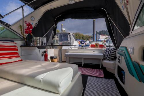SLEEPBOAT Barco Hotel Oporto Douro