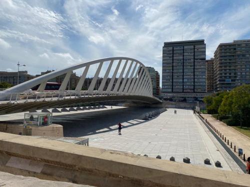 VALENCIA SUITS YOU Centro Histórico, Establecimiento Automatizado-Fast Auto Check in&Out, Solo para Adultos-Adults only