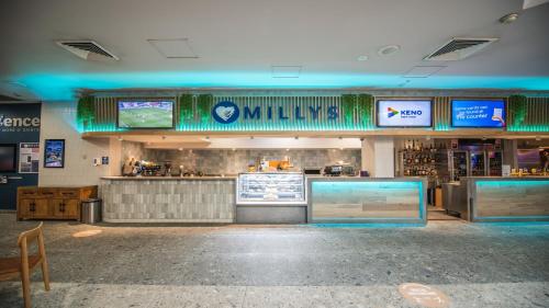 Сертификат, награда, вывеска или другой документ, выставленный в Holiday Inn Sydney St Marys by IHG