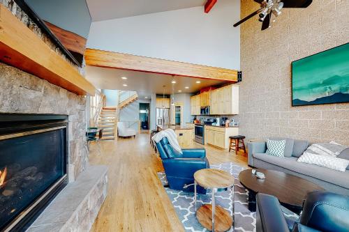 Laredo Loft Lookout – Photos 2
