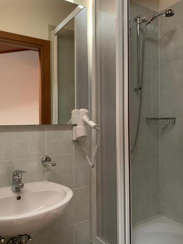 Koupelna v ubytování Borgovecchio Albergo