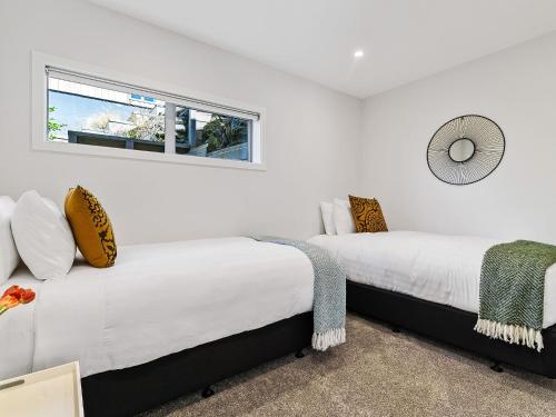 Cama o camas de una habitación en Highview Haven by Relaxaway Holiday Homes