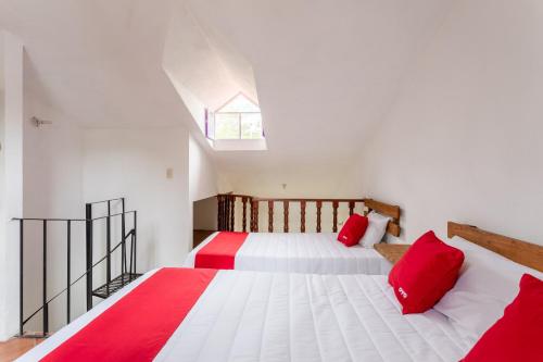 Postel nebo postele na pokoji v ubytování Hotel Paraje Casa Blanca