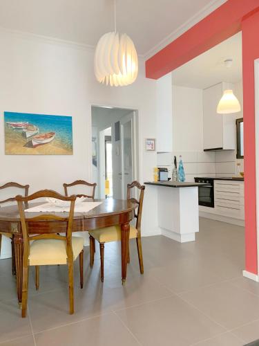 New Modern Apartment - Athens Seaside - 3 Bedrooms
