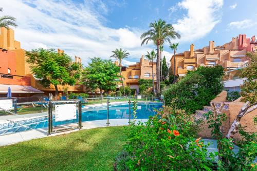 Family Exclusiv Townhouse Puerto Banus