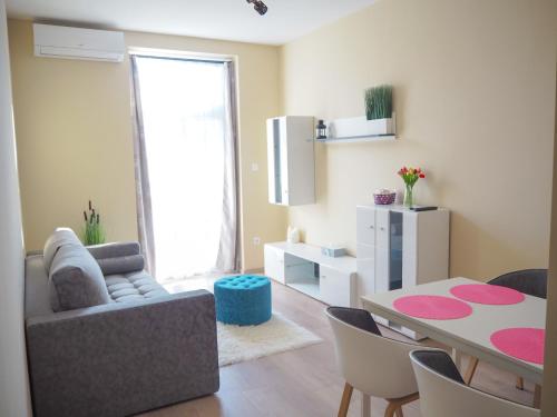 Imagen de la galería de Holiday Apartmanház, en Harkány