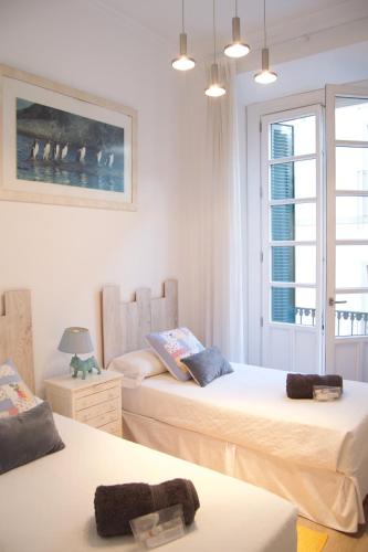 Julieta Historical Apartment by AlohaMalaga