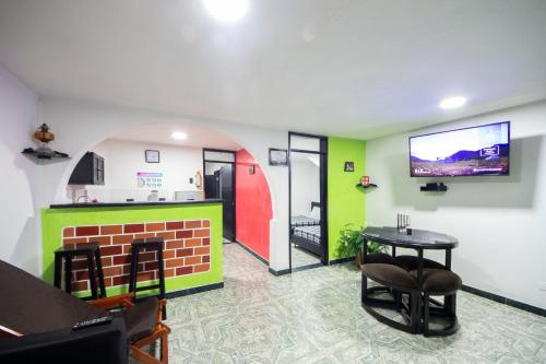 Μια τηλεόραση ή/και κέντρο ψυχαγωγίας στο Casa Quindio