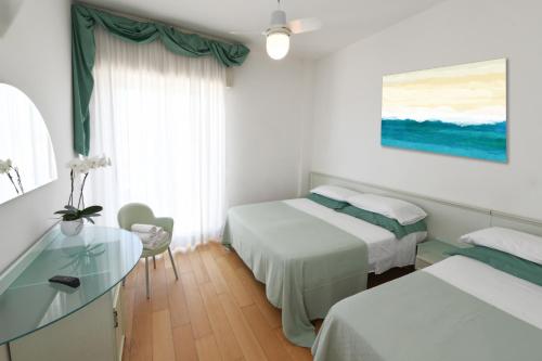 Gallery image of Hotel La Rosa in Cattolica