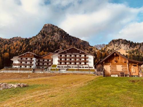 Appartamento San Pellegrino, Passo San Pellegrino (updated prices 2024)