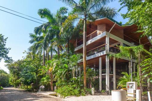 Entire Nosara Tree House – Photos 2